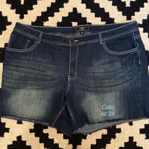 Plus sz 24 shorts